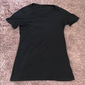 Black lululemon shirt